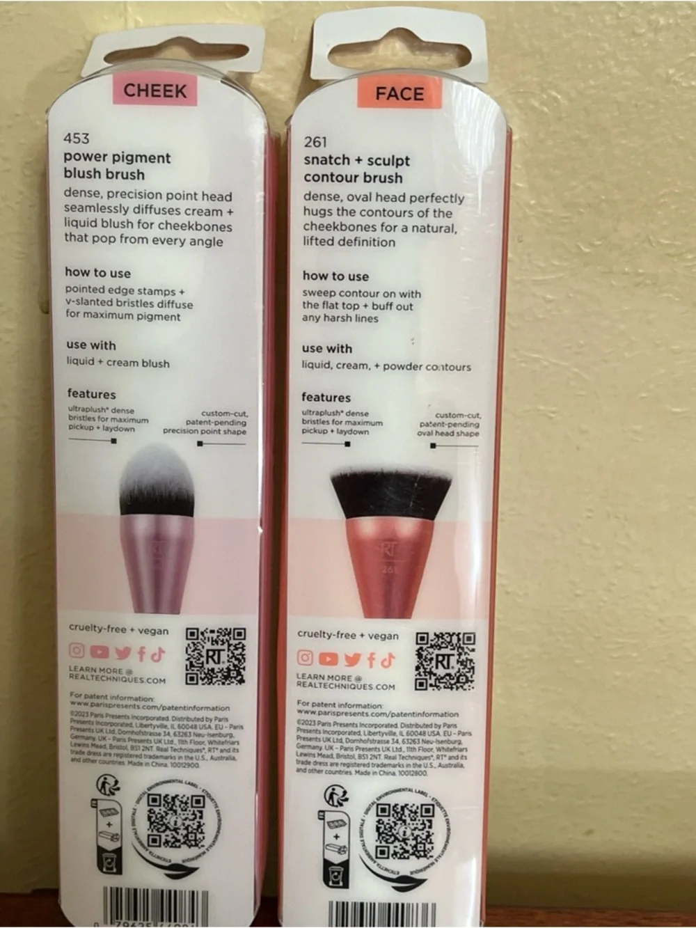 Real Techniques power pigment blush brush and snatch + sculpt contour brush
